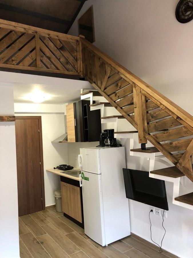 Mad'S Villas Néa Péramos Zewnętrze zdjęcie