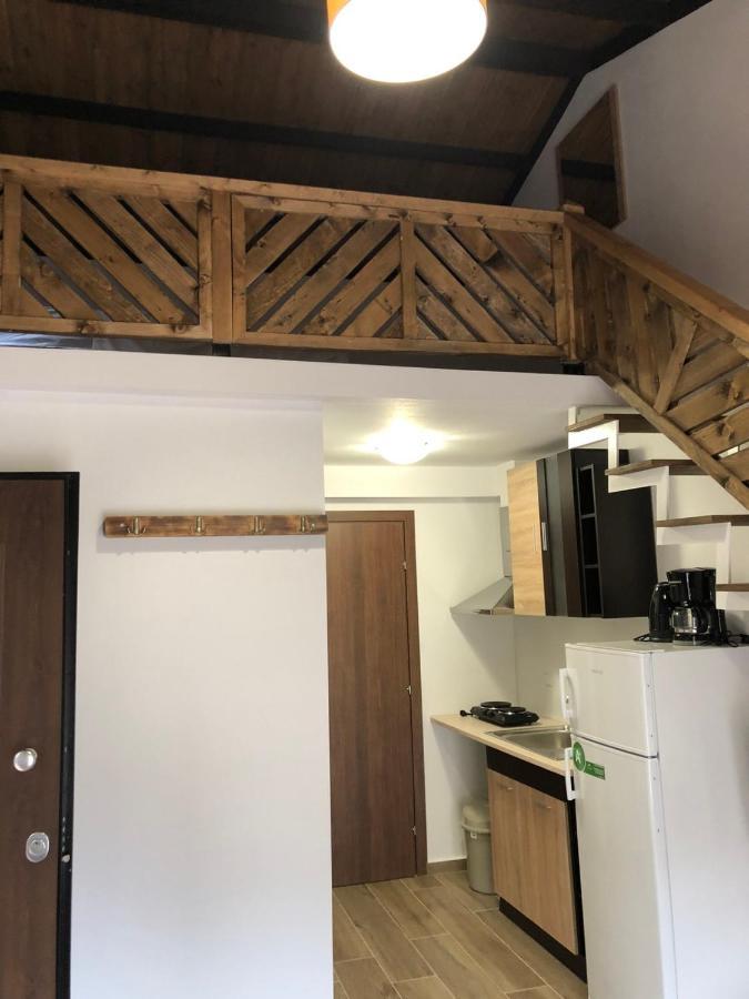 Mad'S Villas Néa Péramos Zewnętrze zdjęcie
